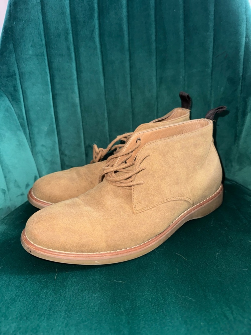 Goodfellow & Co Tan Suede Chukka Boots